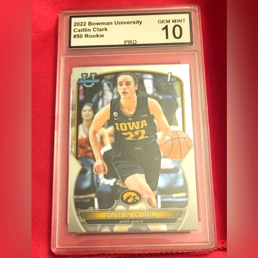 Caitlin clark 2022 bowman University #50 Rookie card Gem MT 10